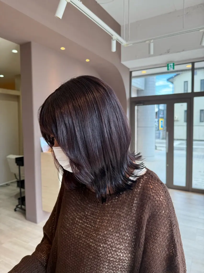 ミディアム ラベンダーブラウン Lien.AKI 透明感カラー🤍のヘアスタイル