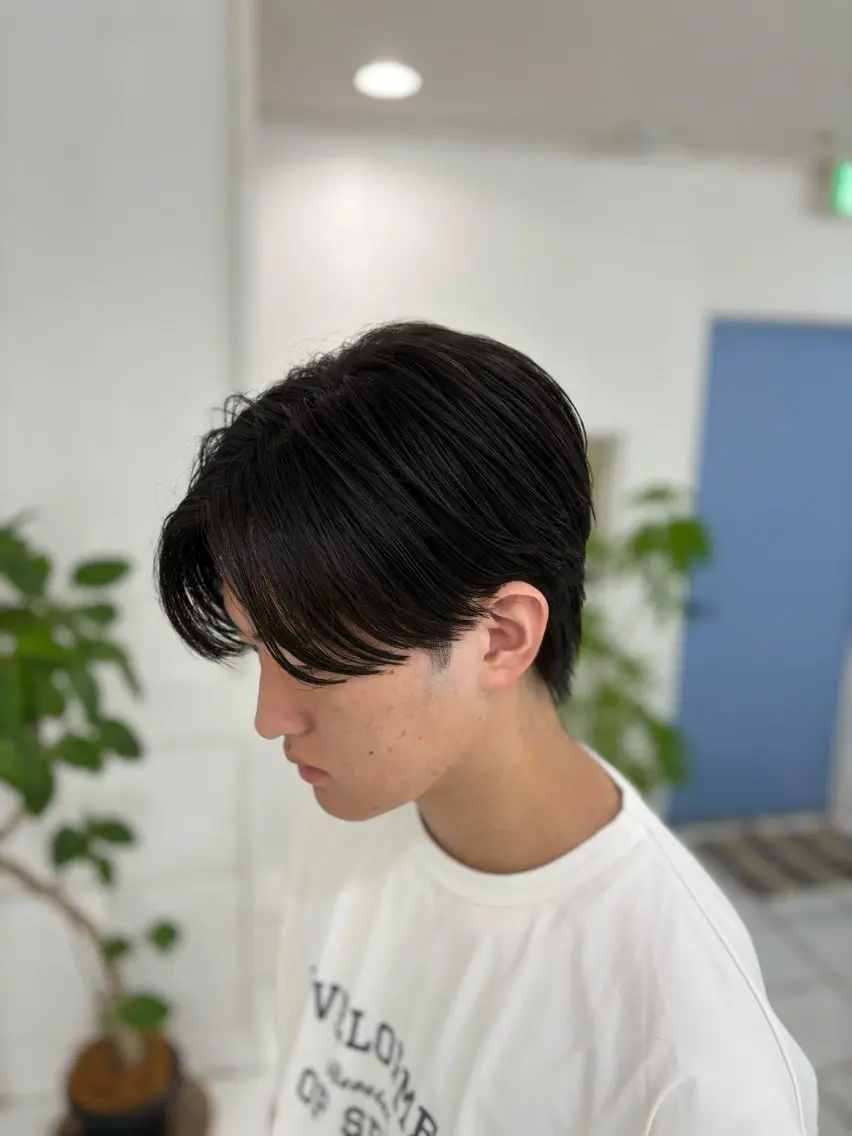 メンズ センターパート カット 阿部 渓太のヘアスタイル