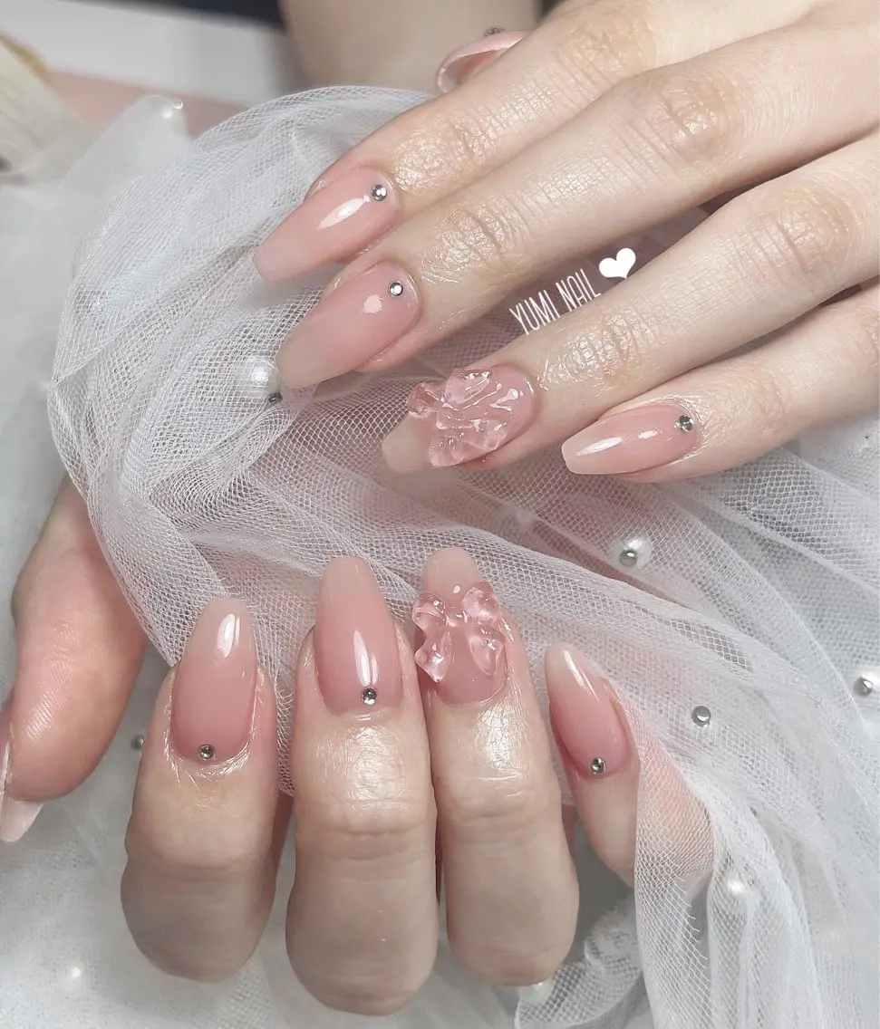 ネイル 𝐲𝐮𝐦𝐢🎀 長さ出しデザイン専門のネイルデザイン