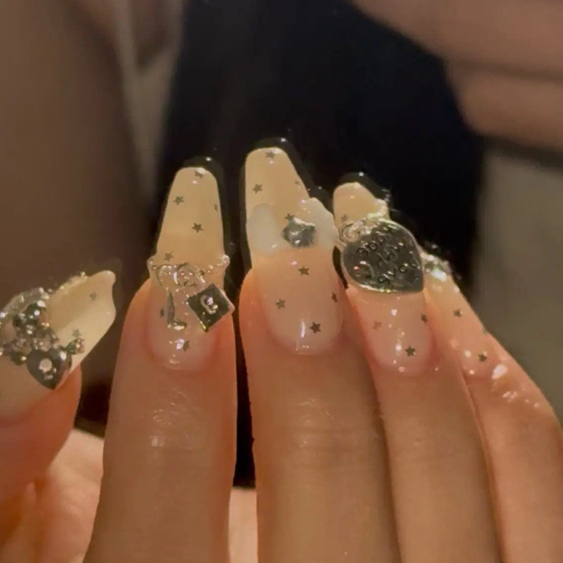 ネイル ホログラムネイル ハンドネイル AZ Nail aoiのネイルデザイン
