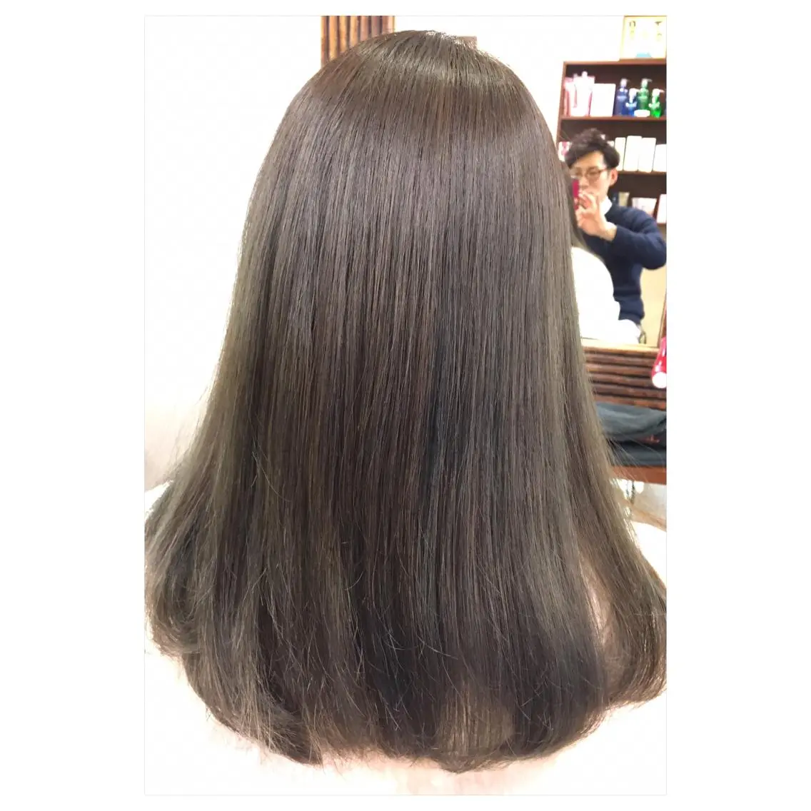 ロング カラー アッシュ ベージュカラー グレージュ パーソナルカラー診断 できます 木曽 主博のヘアスタイル