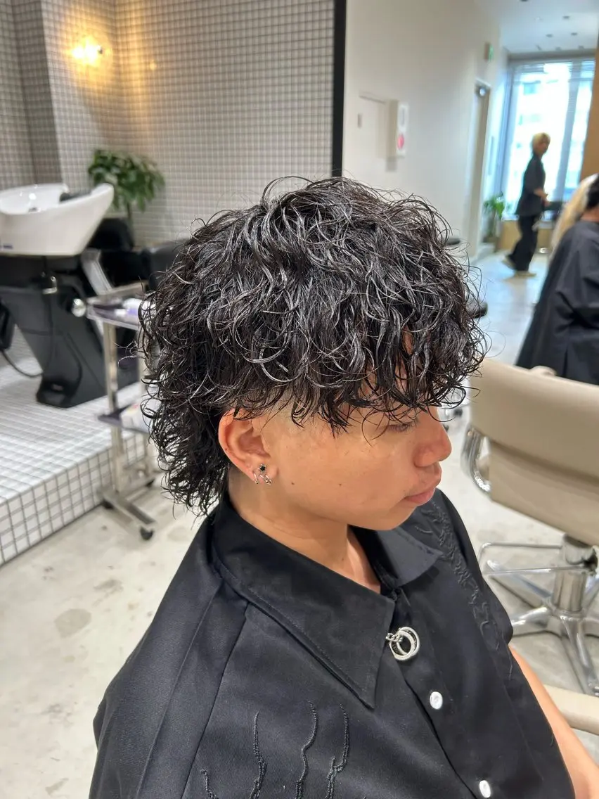 パーマ メンズ フェードカット メンズパーマ カット パーマ 🐲ツイスパ🐲 フェード/龍のヘアスタイル