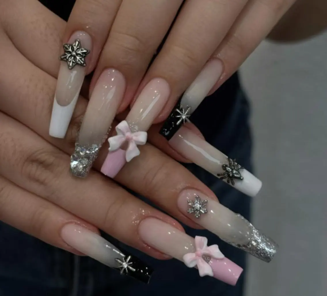 ネイル ハンドネイル Pure&Rich Nailのネイルデザイン