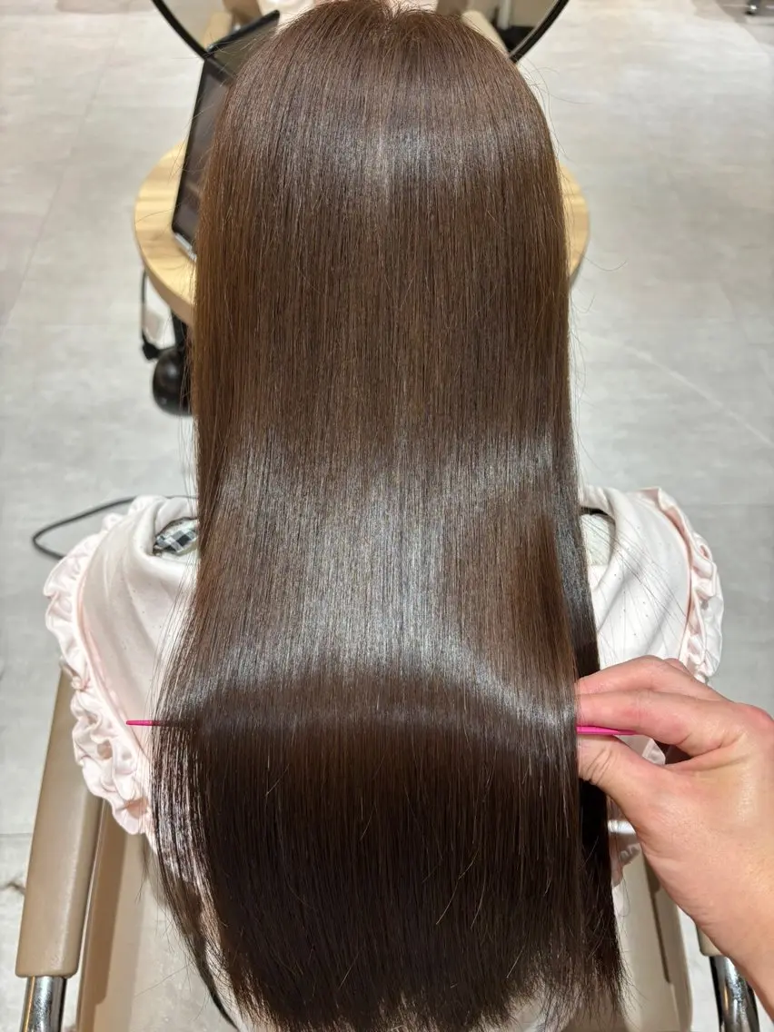 ロング カラー ブリーチ 透明感カラー ブリーチなしカラー 髪質改善 ヘアカラー トリートメント 京都駅/透明感カラー /髪質改善/岩崎拓郎のヘアスタイル