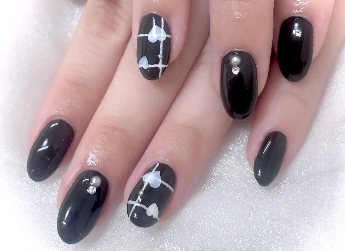 ネイル Nailist. emiのネイルデザイン
