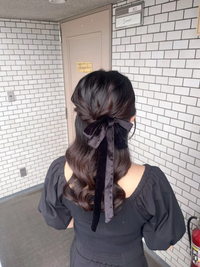 ヘアアレンジ ハーフアップ ヘアセット 垢抜けヘアメイク🫧 JURI🪽のヘアスタイル