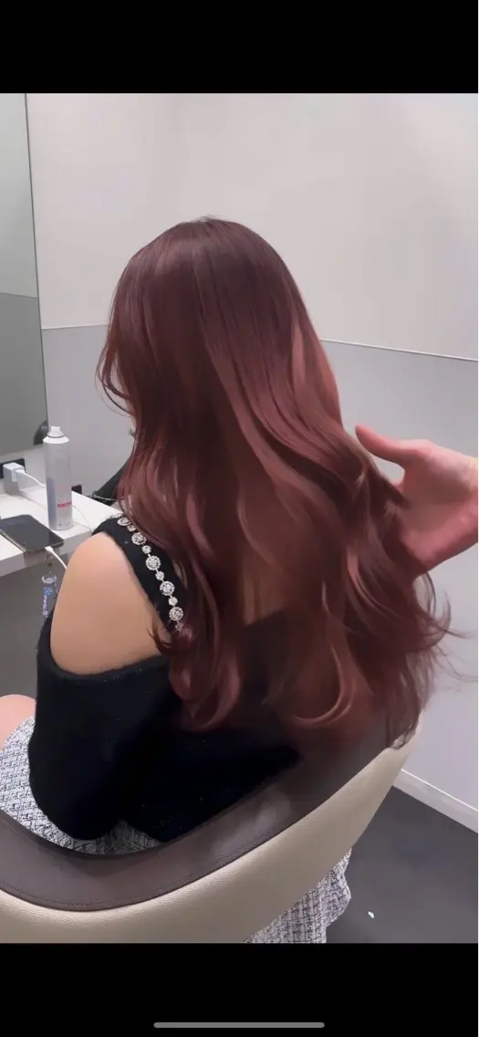 ロング カラー ボルドーカラー ヘアカラー トリートメント 🦋レイヤーカット ミドリカワ🦋のヘアスタイル