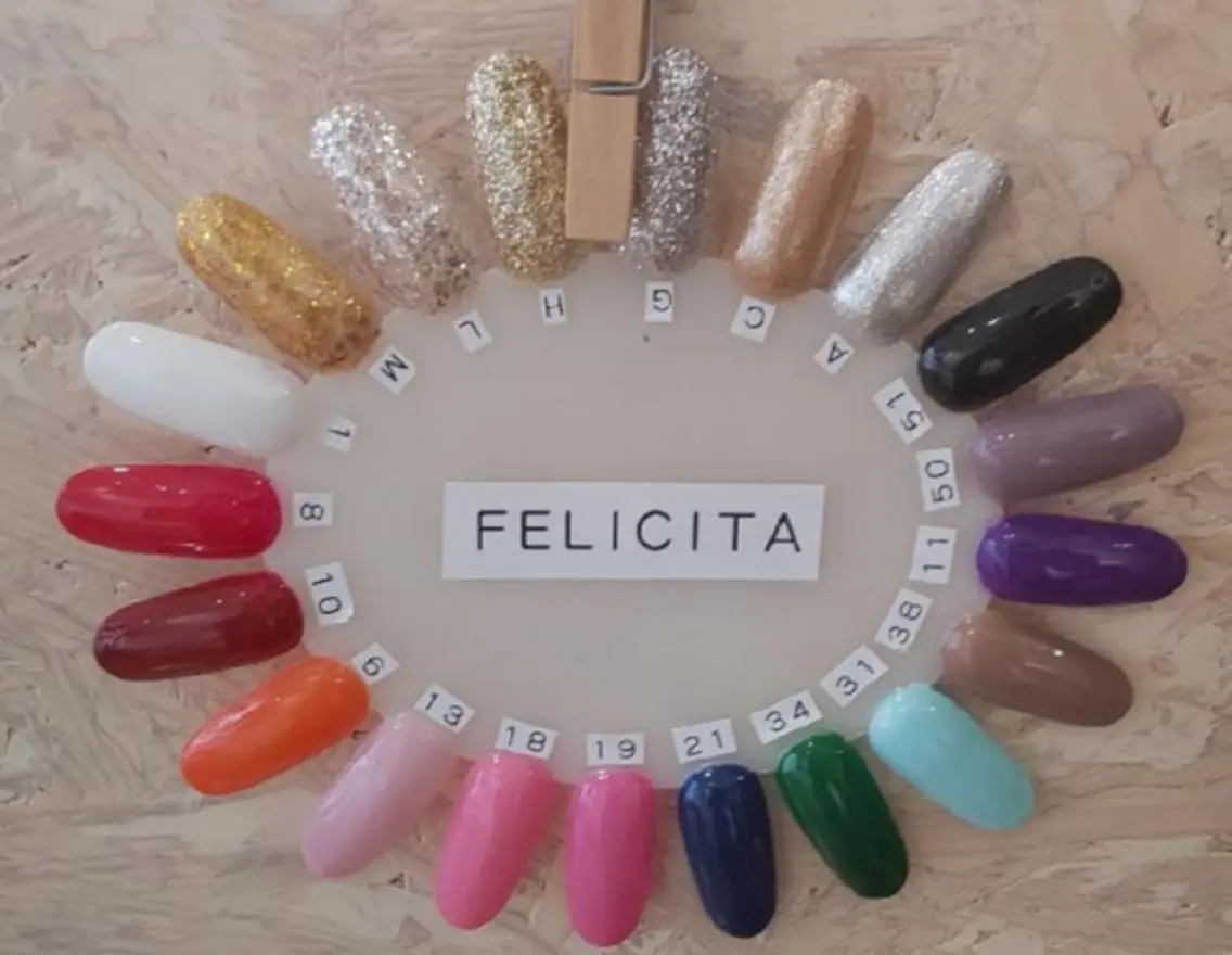 ネイル ハンドネイル felicita fumi🩷のネイルデザイン