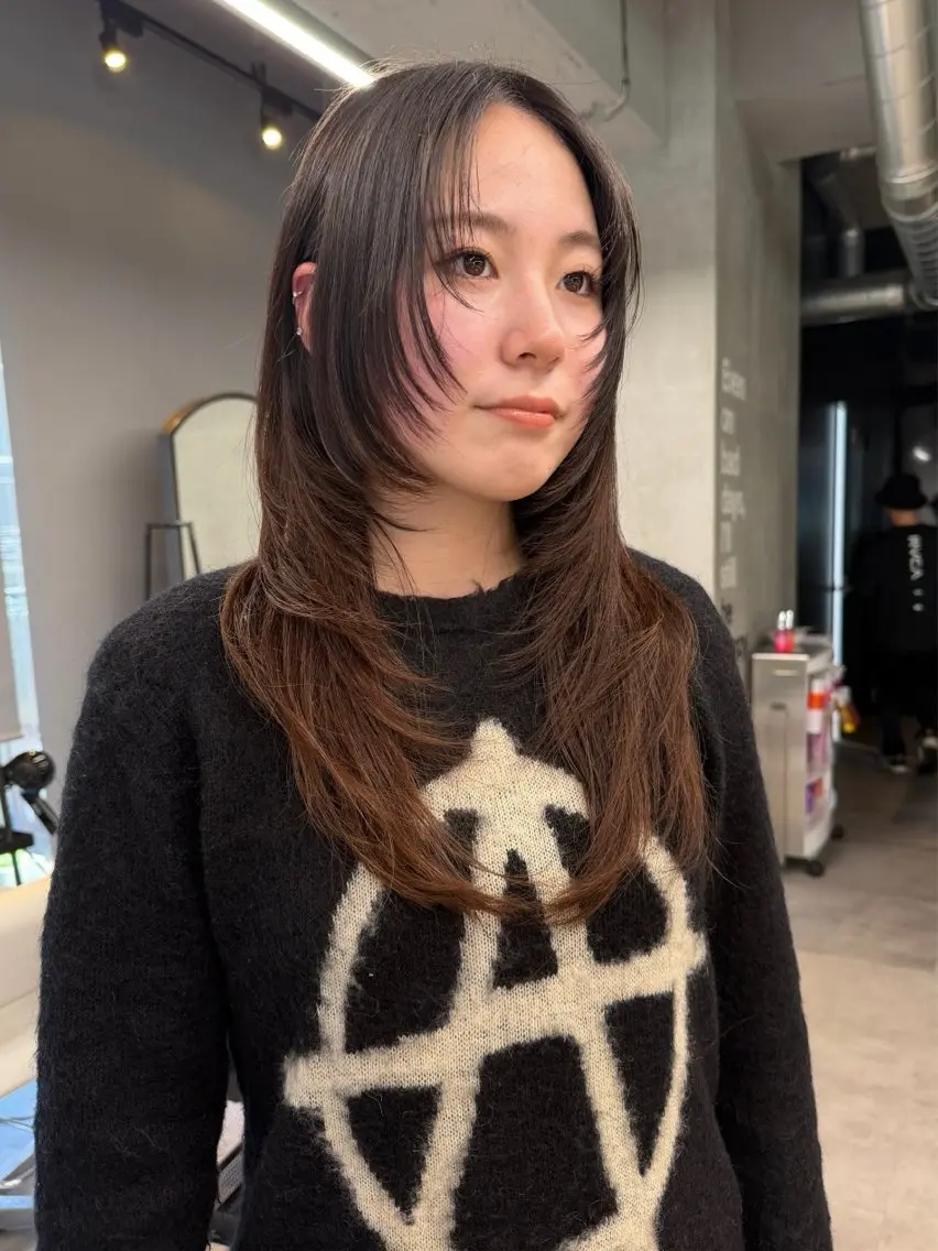 ロング 顔周りカット レイヤーカット カット み うのヘアスタイル