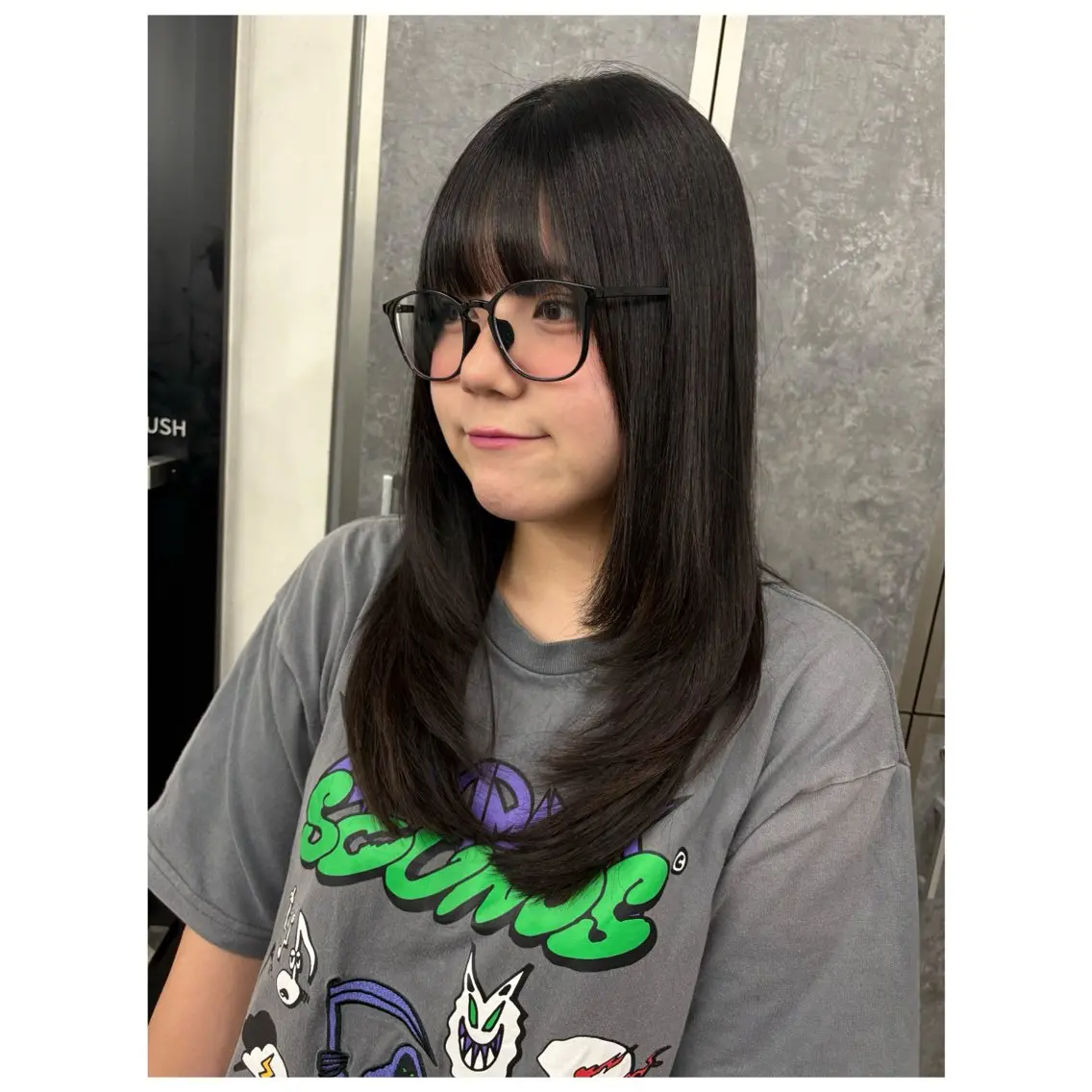 ロング 顔周りカット レイヤーカット カット 縮毛矯正 透明感ブリーチカラー 💙髙良恵美👑のヘアスタイル