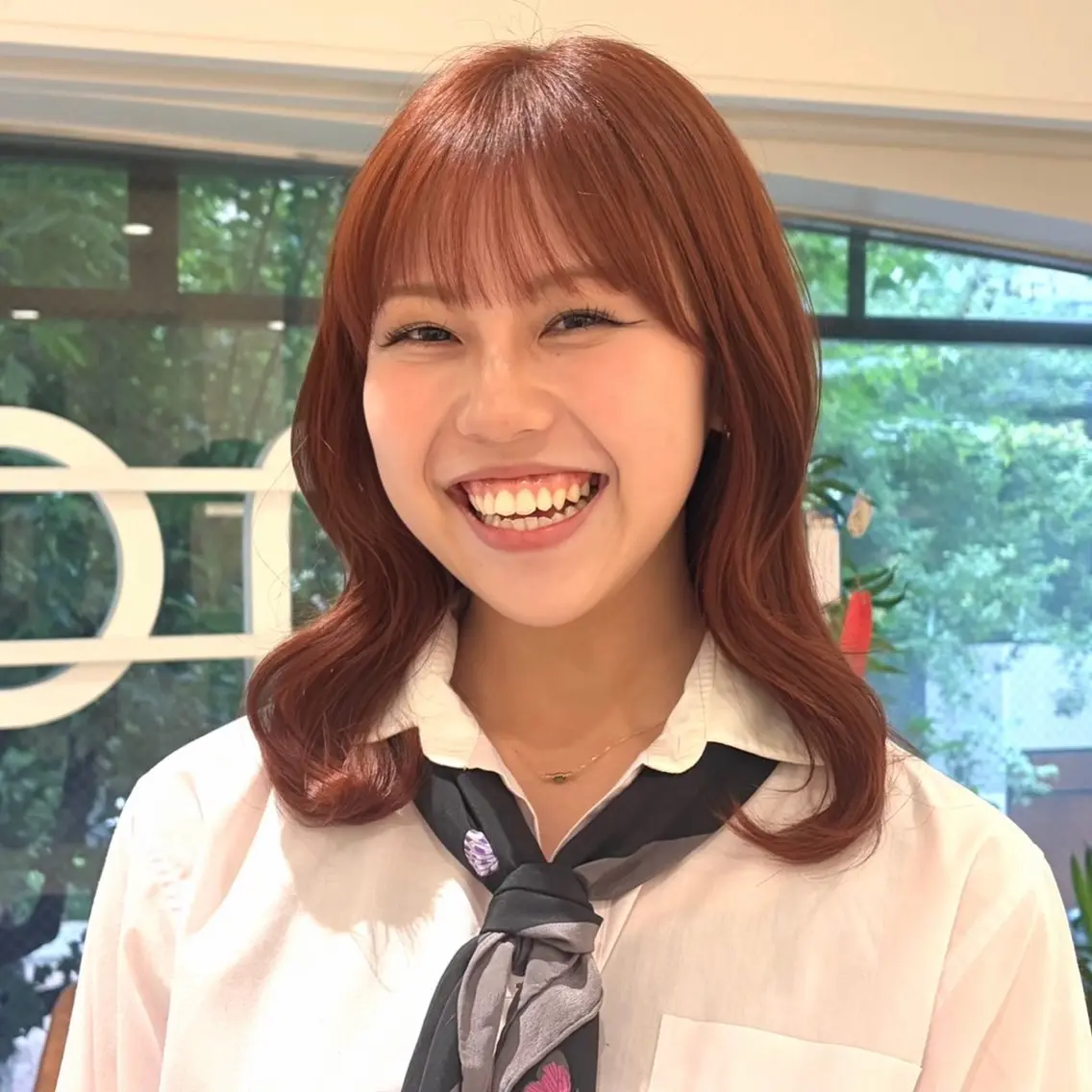 ミディアム カラー ブリーチ ブラウンカラー ブリーチなしカラー オレンジ オレンジブラウン カット ヘアカラー トリートメント 暖色カラー/パラッと Bob/モエのヘアスタイル