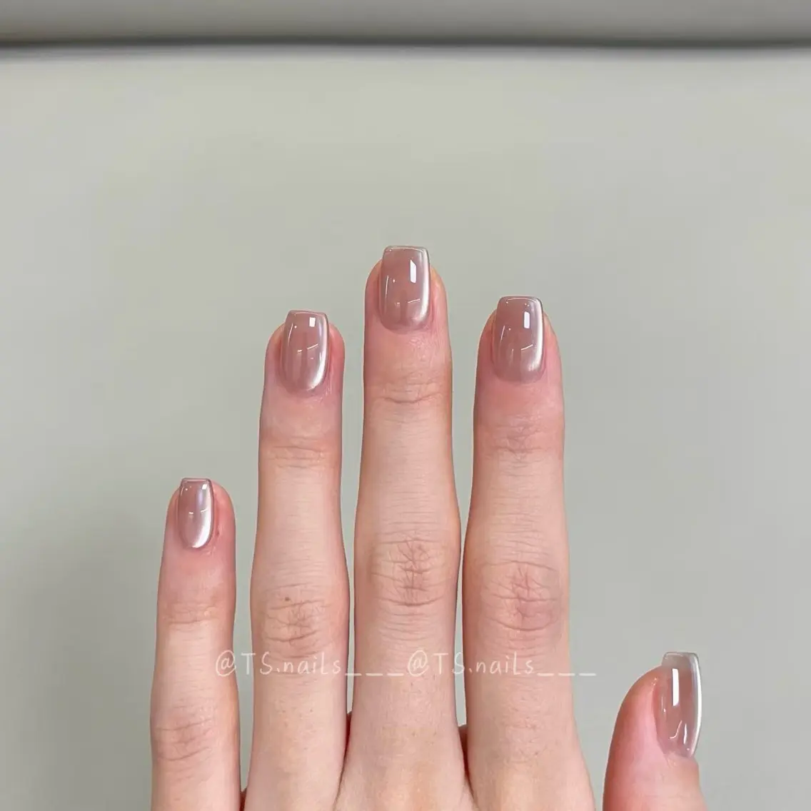 【美大生‼️ネイリスト】シンプル派/マグネットワンカラーの写真
