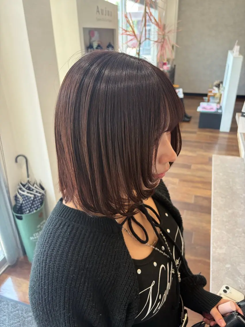ミディアム カット ヘアカラー 艶髪/透明感カラー 下山 萌華のヘアスタイル