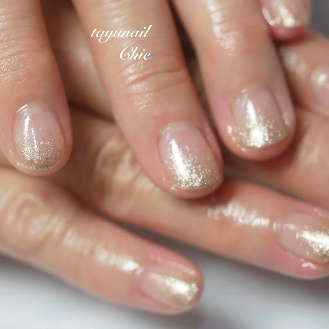 ネイル ブルー ジェルネイル グラデーション ラメ(グリッター) ラメグラデーション ネイルサロン 【たゆnail】のネイルデザイン