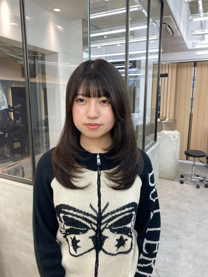 ミディアム カラー レイヤーカット 小顔カット 髪質改善縮毛矯正 ボブレイヤーRINAのヘアスタイル