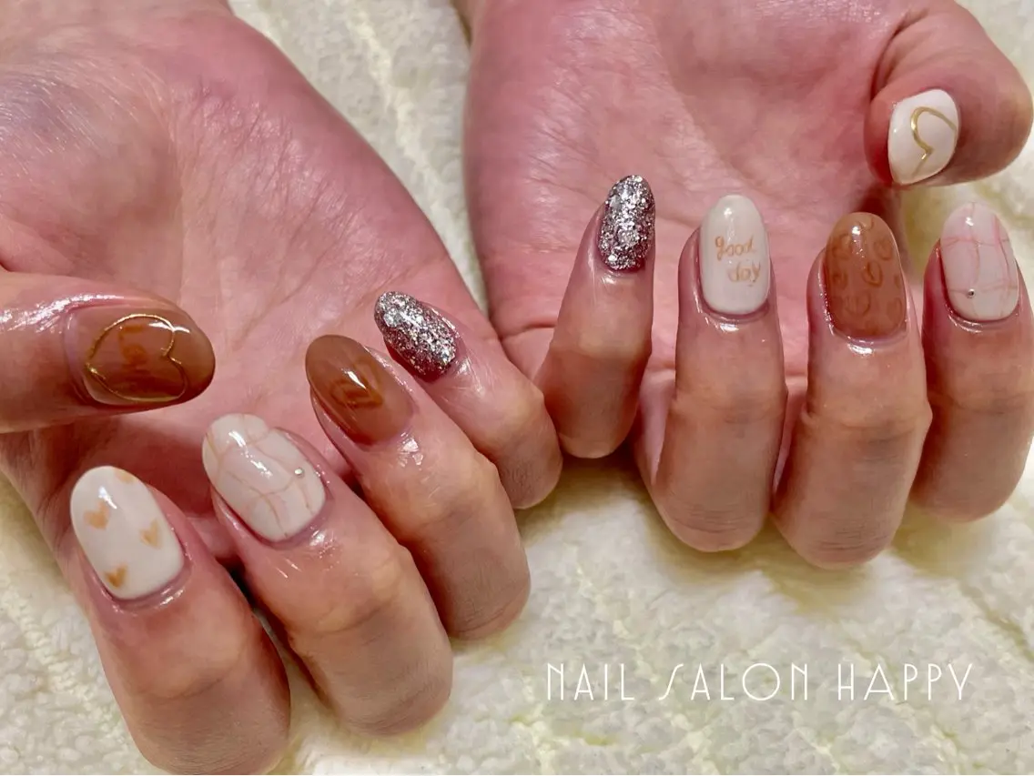 ネイル n. SAITOUのネイルデザイン