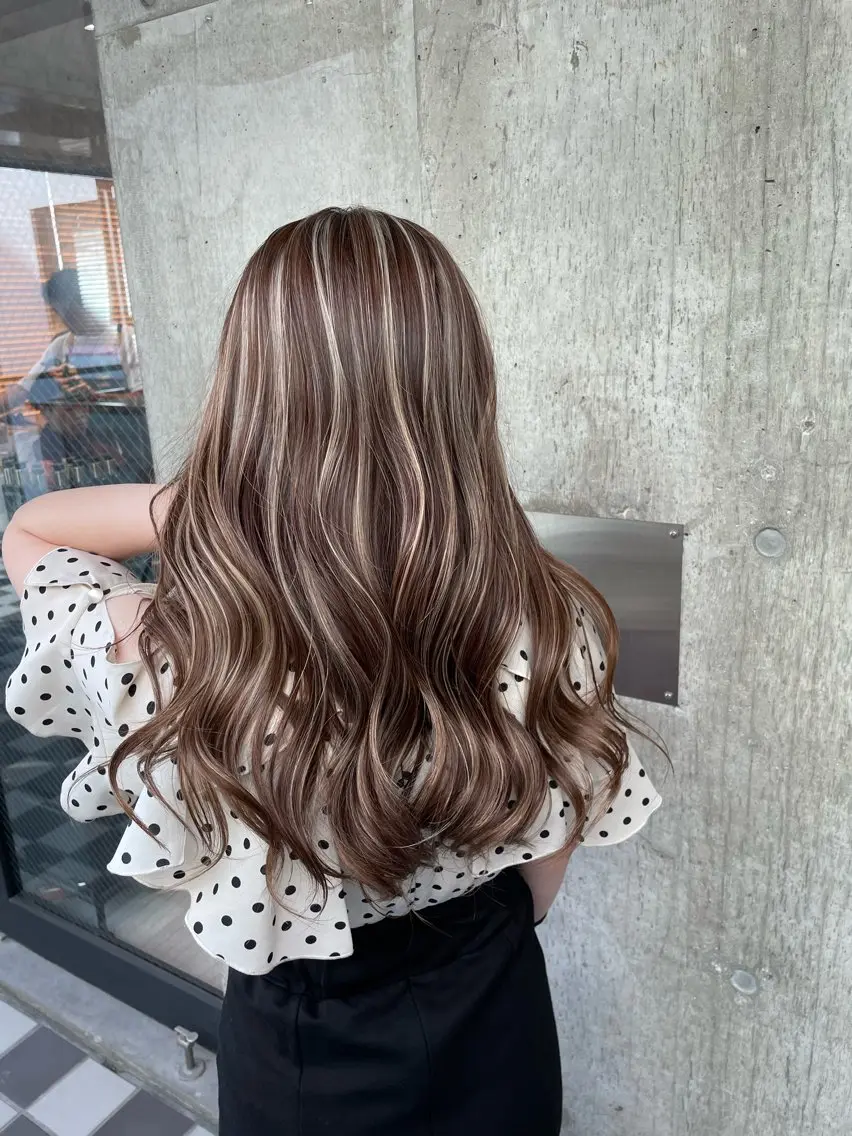 ロング 🌊ハイライト Rizu🌊のヘアスタイル