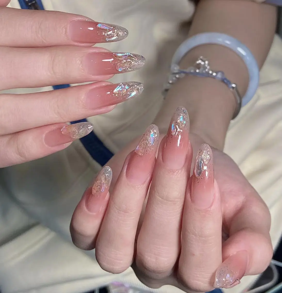 ネイル ハンドネイル 🎀 Ayaka_nailのネイルデザイン