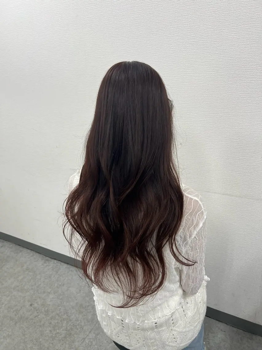 ロング カラー モテ髪ハイトーン🫧 serina🎀池袋のヘアスタイル