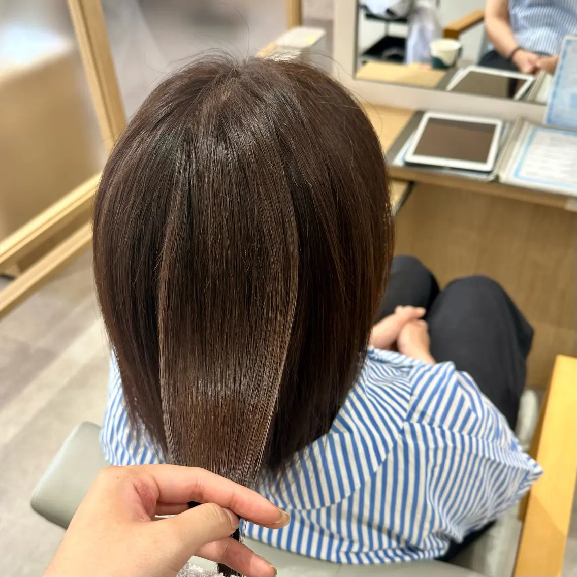 ミディアム カラー カット ヘアカラー 近藤 優羽のヘアスタイル