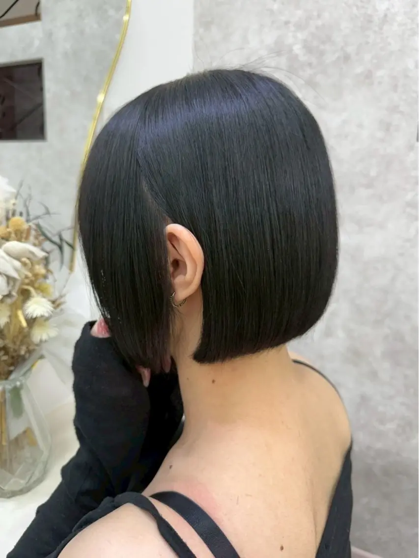 ショート 🎀古沢月渚🎀 ワンカラーのヘアスタイル