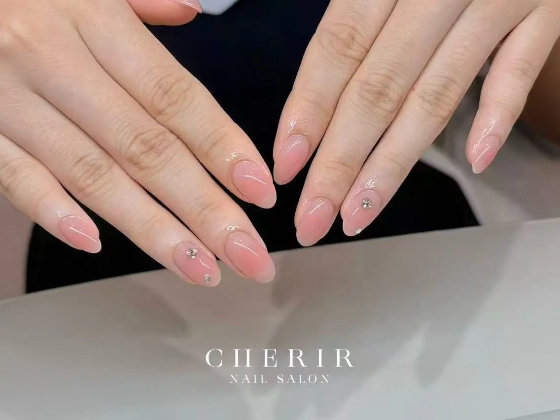 ネイル CHERIRNAIL ミキのネイルデザイン