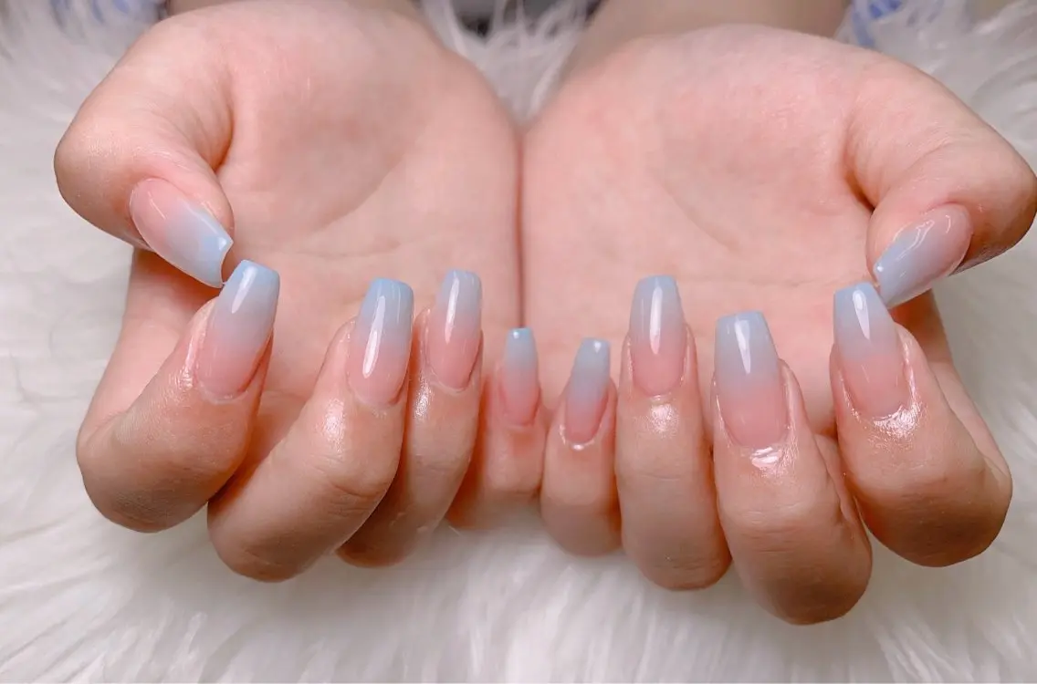 ネイル Demure リリス 銀座店のネイルデザイン