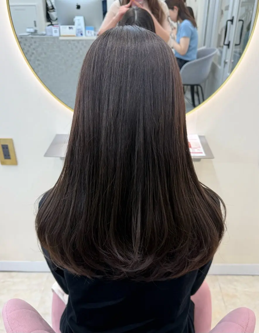 ロング ロングレイヤー レイヤーカット ロング カット 🌷ハイトーン×レ イヤー🌷澤畑まりあのヘアスタイル