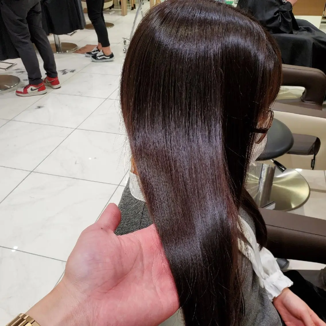〈新規限定〉🌌骨格似合わせカット & 美髪縮毛矯正（根元）🌌【シャンプー込み】の写真