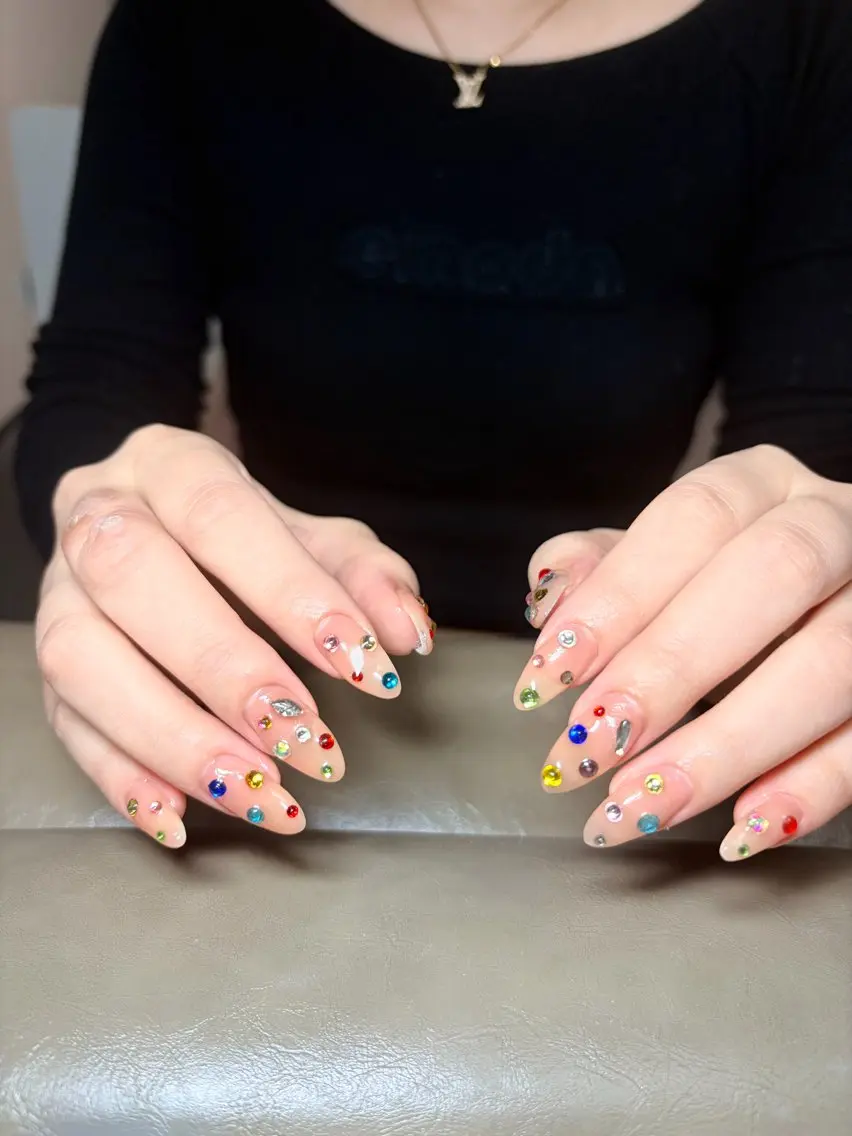 ネイル I pinknail 韓国風·持ち込み専門のネイルデザイン