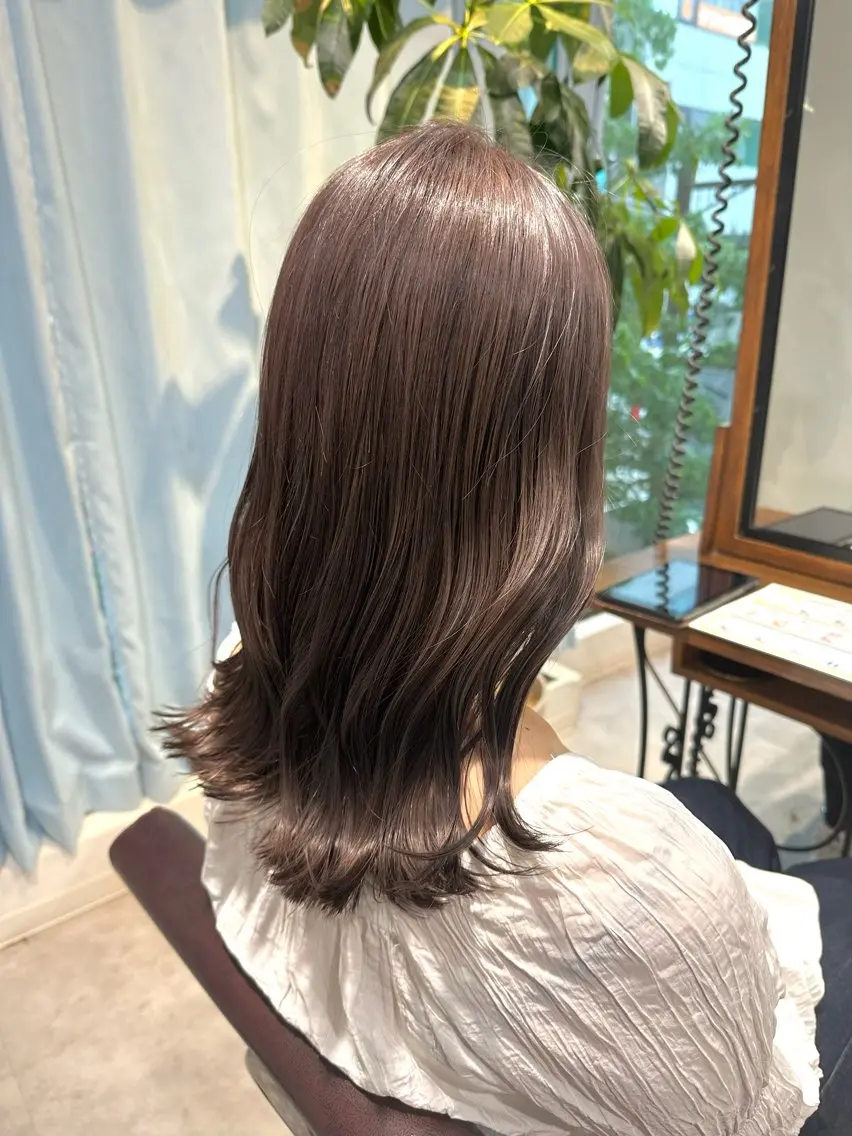 【平日限定☆】赤みを抑えたい方に🌿〈カット+アディクシーカラー+3stepトリートメント〉の写真