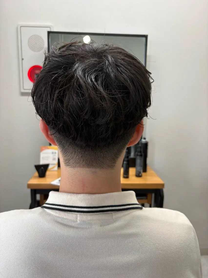 パーマ メンズ スペインカール 下北沢メンズパーマ 特化園田　楓莉のヘアスタイル