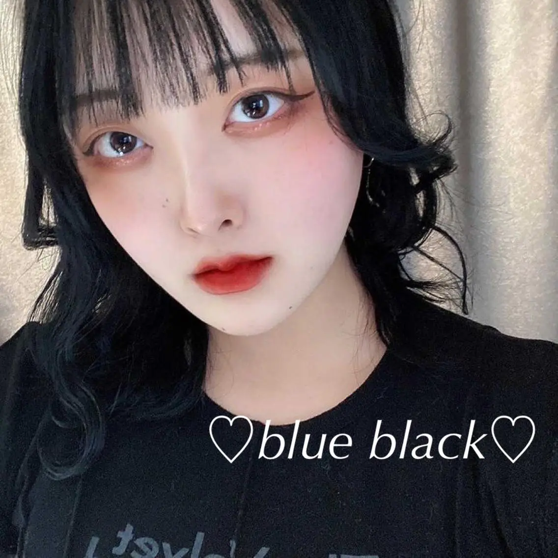 ミディアム カラー 黒髪 ブルーカラー ブルーブラック カット ヘアカラー トリートメント NANAMI🩵 大人可愛い韓国ヘアのヘアスタイル