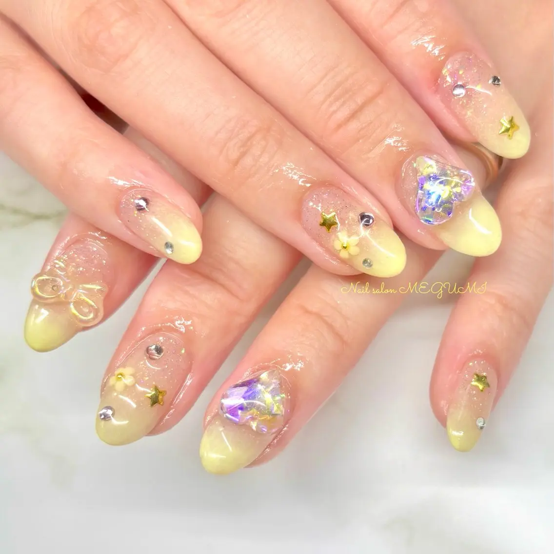 ネイル Nail salon MEGUMIのネイルデザイン