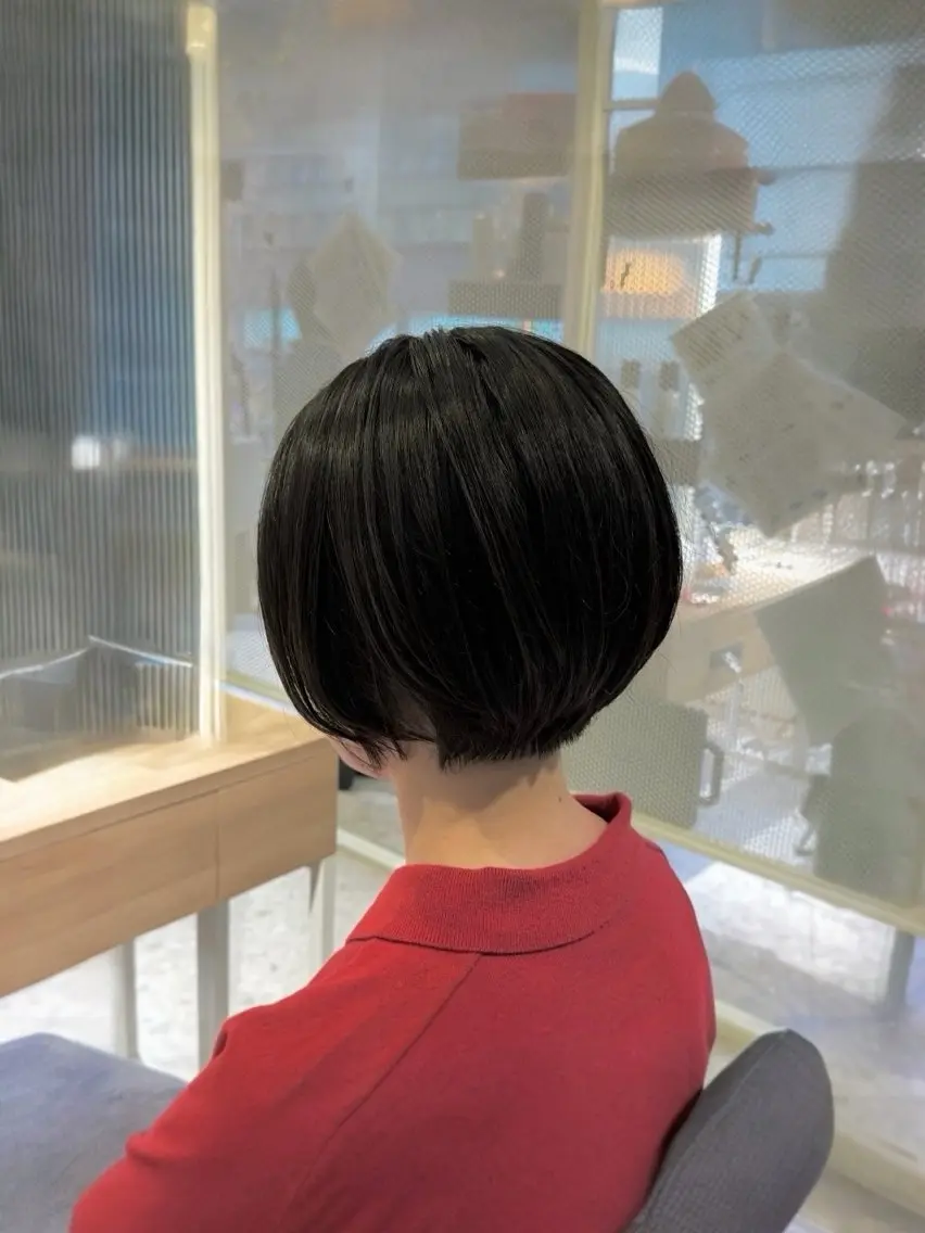 ショート バイエイト名古屋 星野ヒロトのヘアスタイル