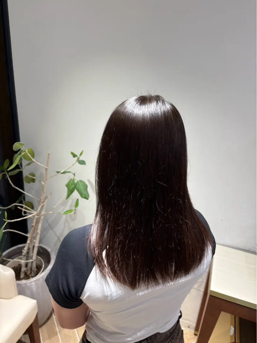セミロング カラー ヘアカラー トリートメント 山本 瑠虎のヘアスタイル