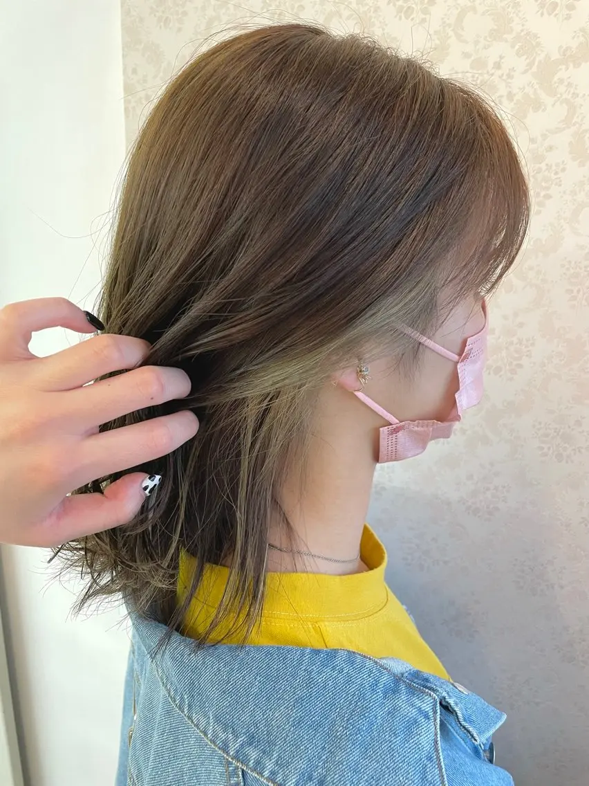 ミディアム カラー ヒヨシ ルナのヘアスタイル