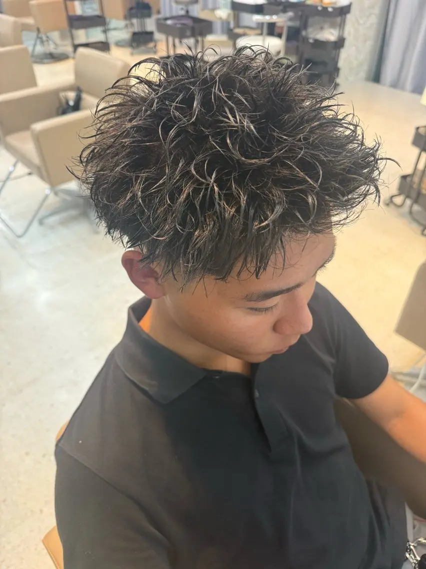 ショート カラー パーマ ヘアアレンジ メンズ キッズ メンズパーマ 【メンズパーマ特化】 壱岐祥一朗のヘアスタイル
