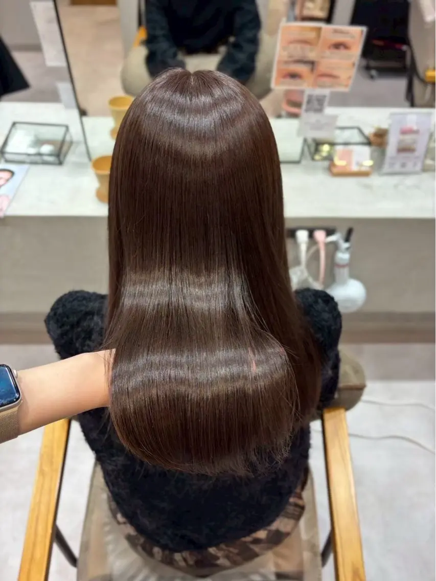 【ワンカラー＋髪質改善トリートメント＋前髪カット🪞🤍】平日限定💌の写真