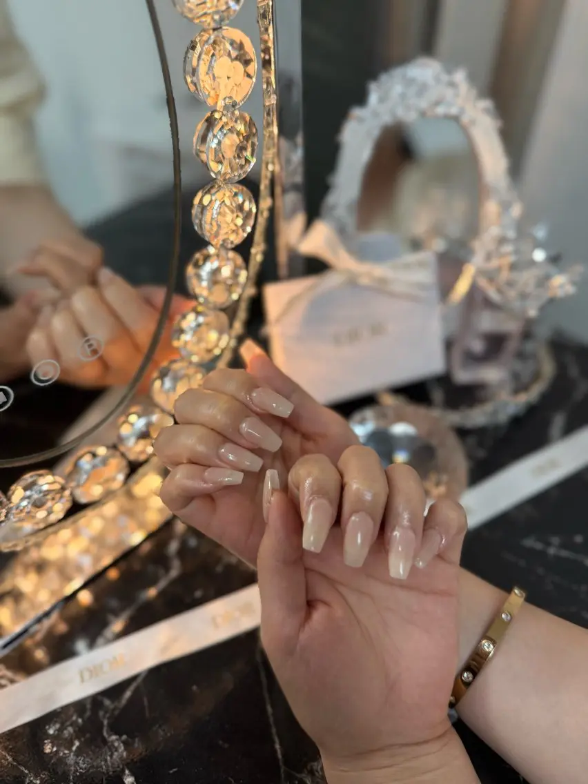 ネイル Roselia nail🌙のネイルデザイン