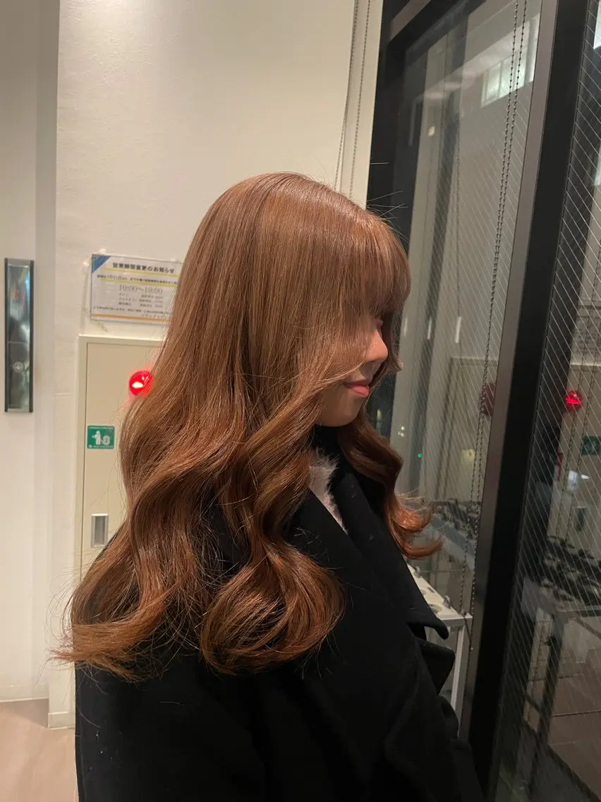 ロング 平井 よし乃のヘアスタイル