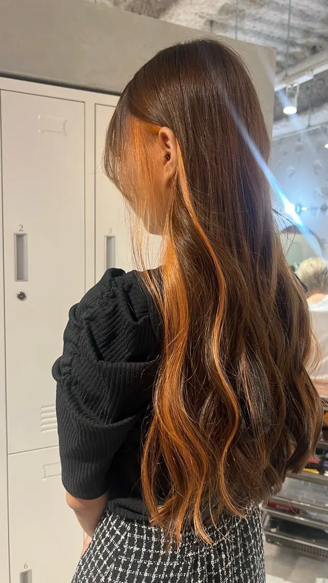 ロング カラー ブラウンカラー イヤリングカラー オレンジ 🎀夏秋/レイヤー/ 透明感カラー🎀のヘアスタイル