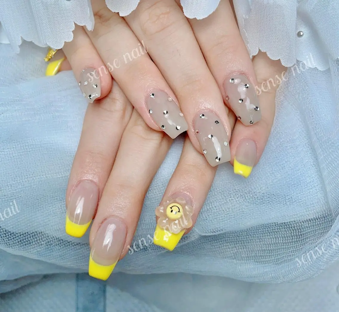 ネイル ハンドネイル ハンドケア Maiii 💗のネイルデザイン
