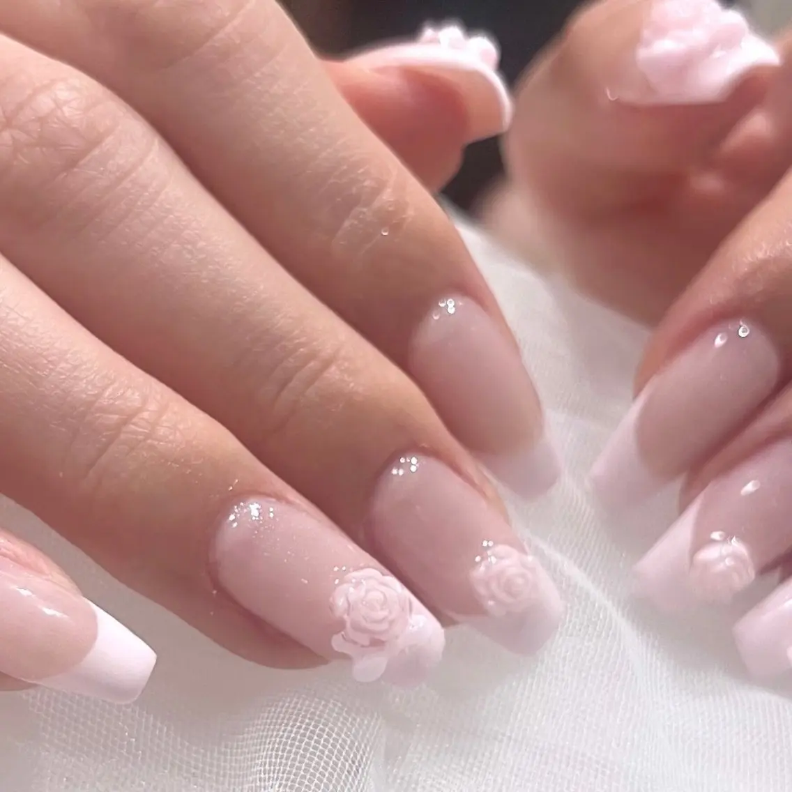 ネイル ハンドネイル 🧁fein. nana🩵のネイルデザイン