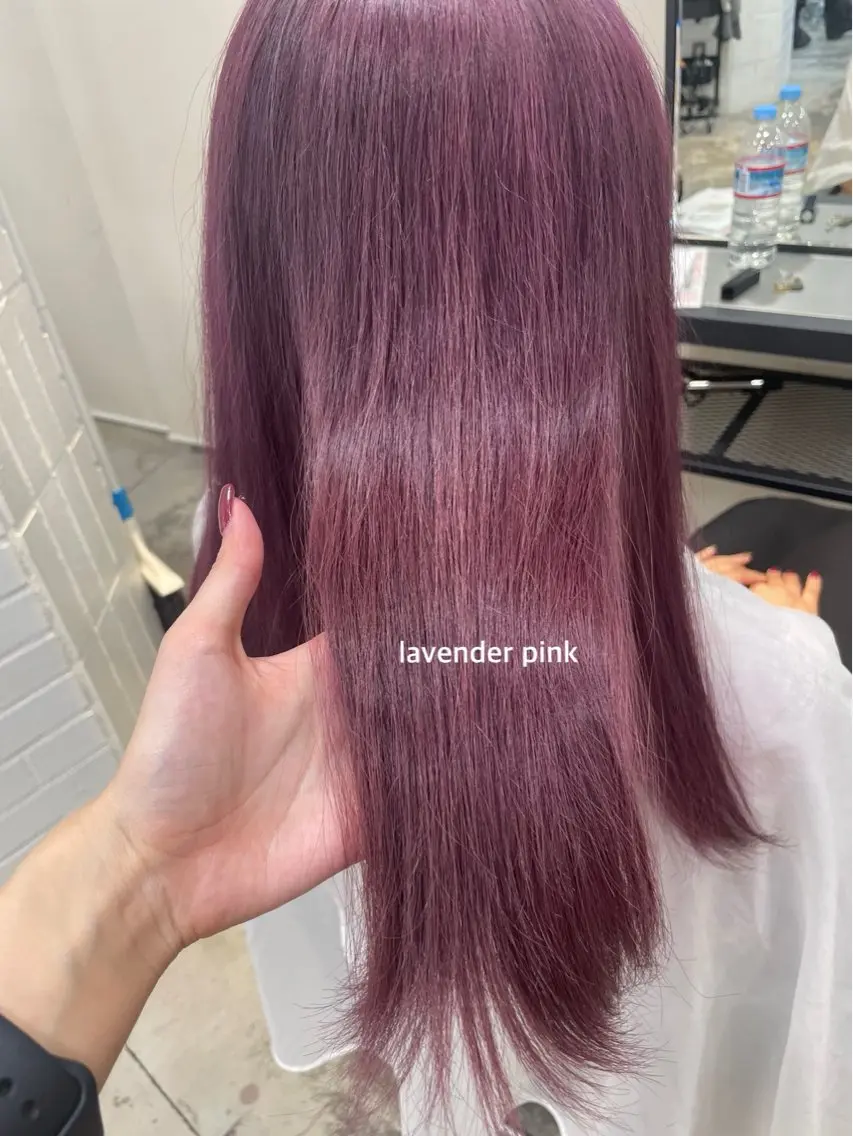 カラー 🫒オリーブ/レイヤ ーカット🌿モエカのヘアスタイル
