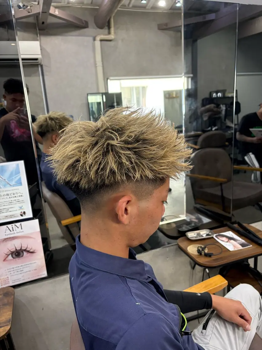 ショート メンズ メンズメッシュ カット ヘアカラー 大石 煌湧のヘアスタイル