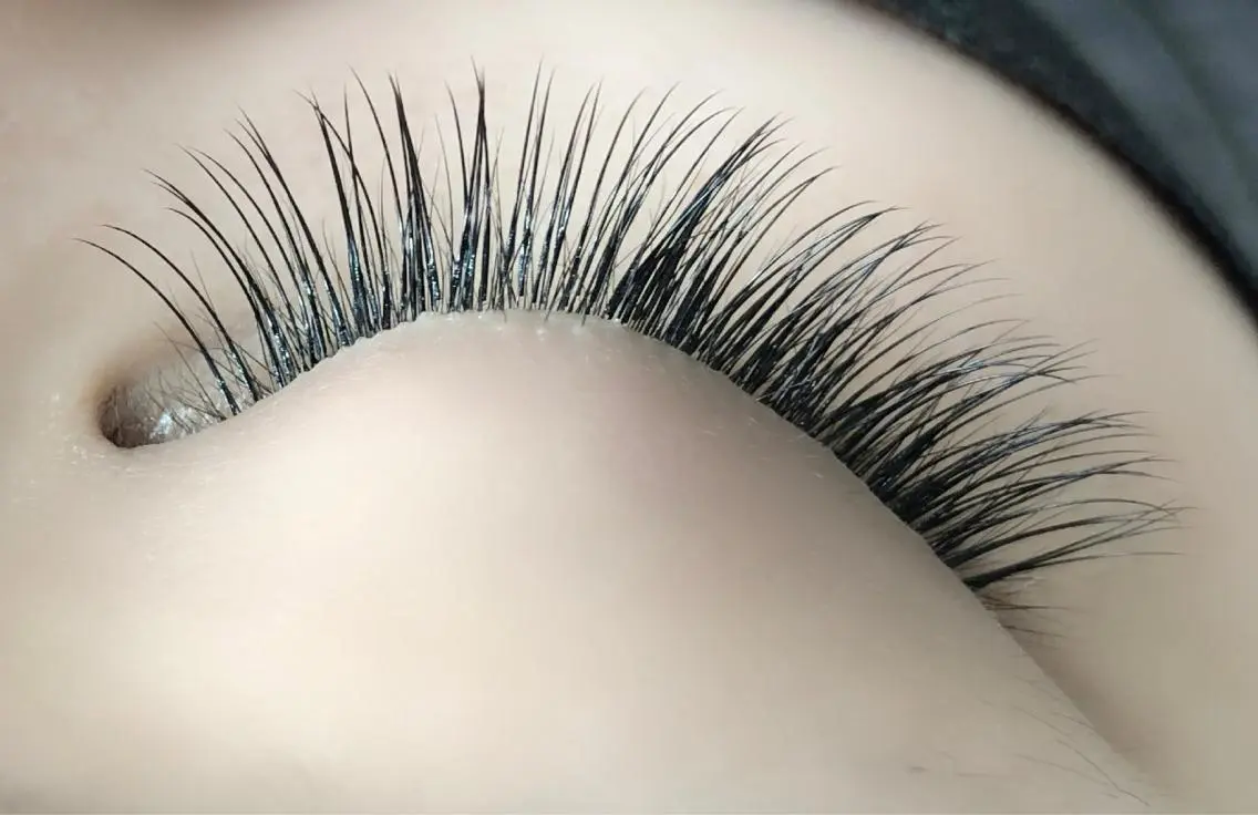 フラットラッシュ150本🌷の写真