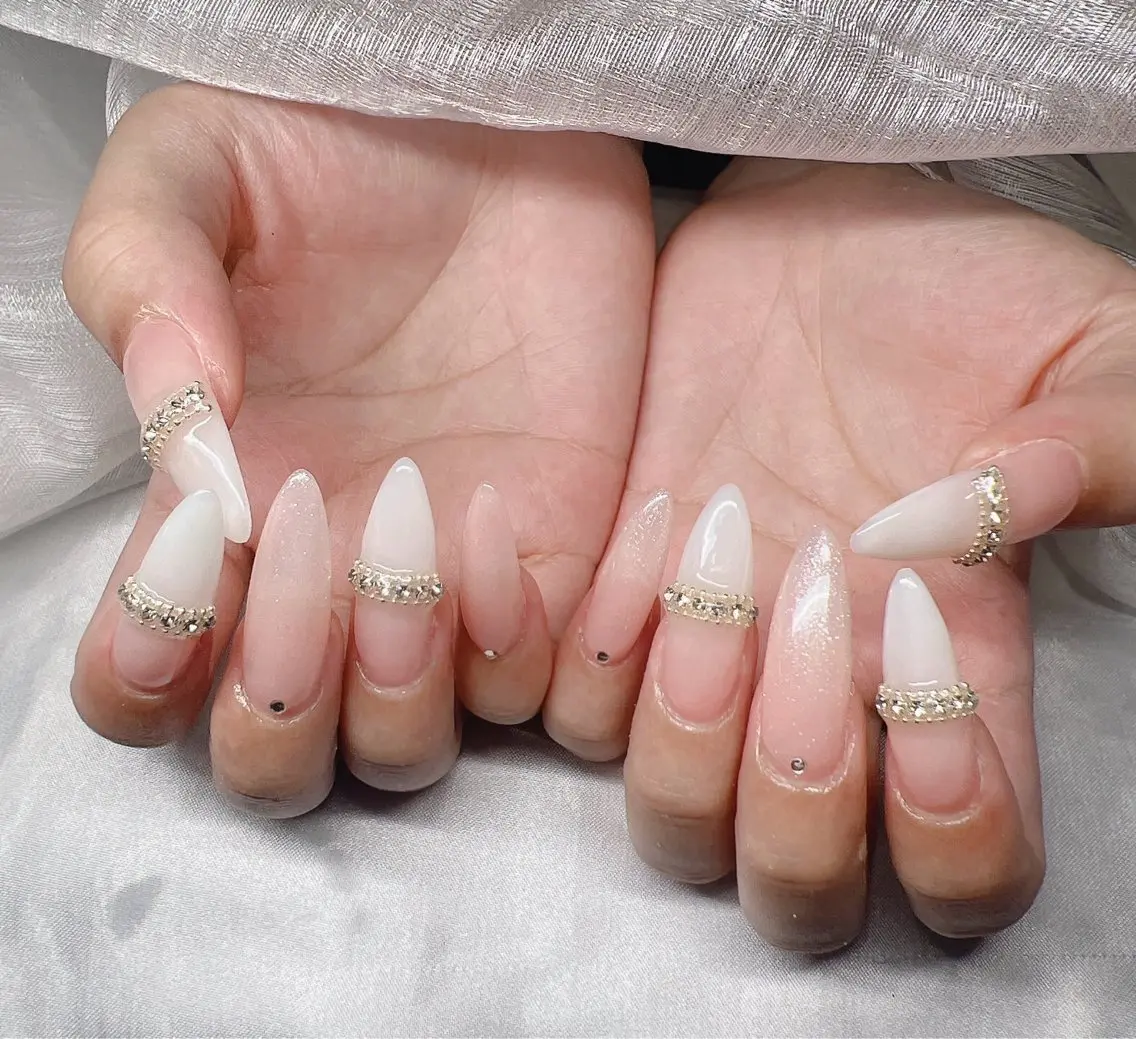 ネイル ハンドネイル Lee Nailsのネイルデザイン