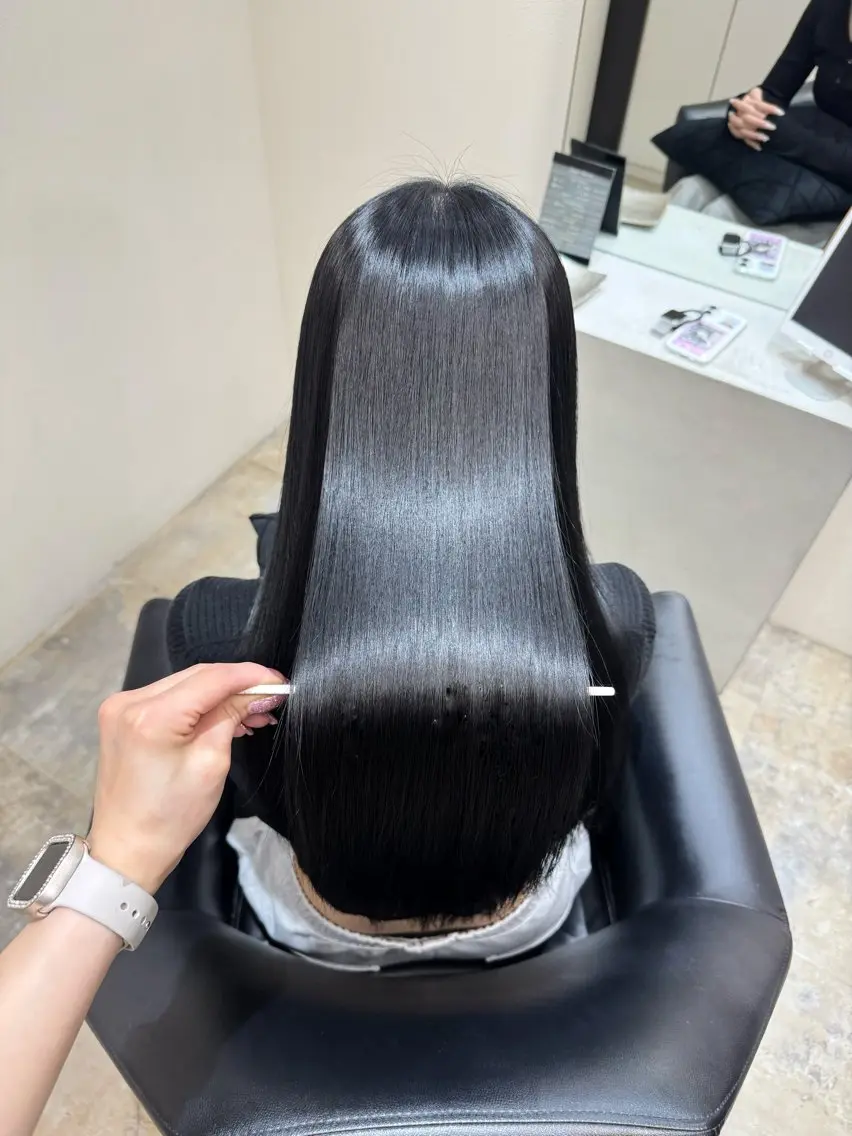 ロング 縮毛矯正 最高峰髪質改善💎 大阪No.1の艶のヘアスタイル