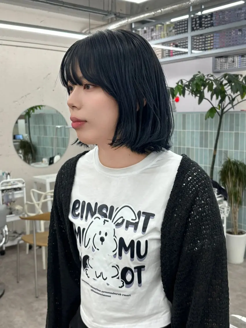 カラー ブリーチ ブルーカラー ブリーチなしカラー 加藤 寿輝斗のヘアスタイル